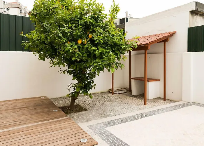 Ideal 3 Apartment Lissabon